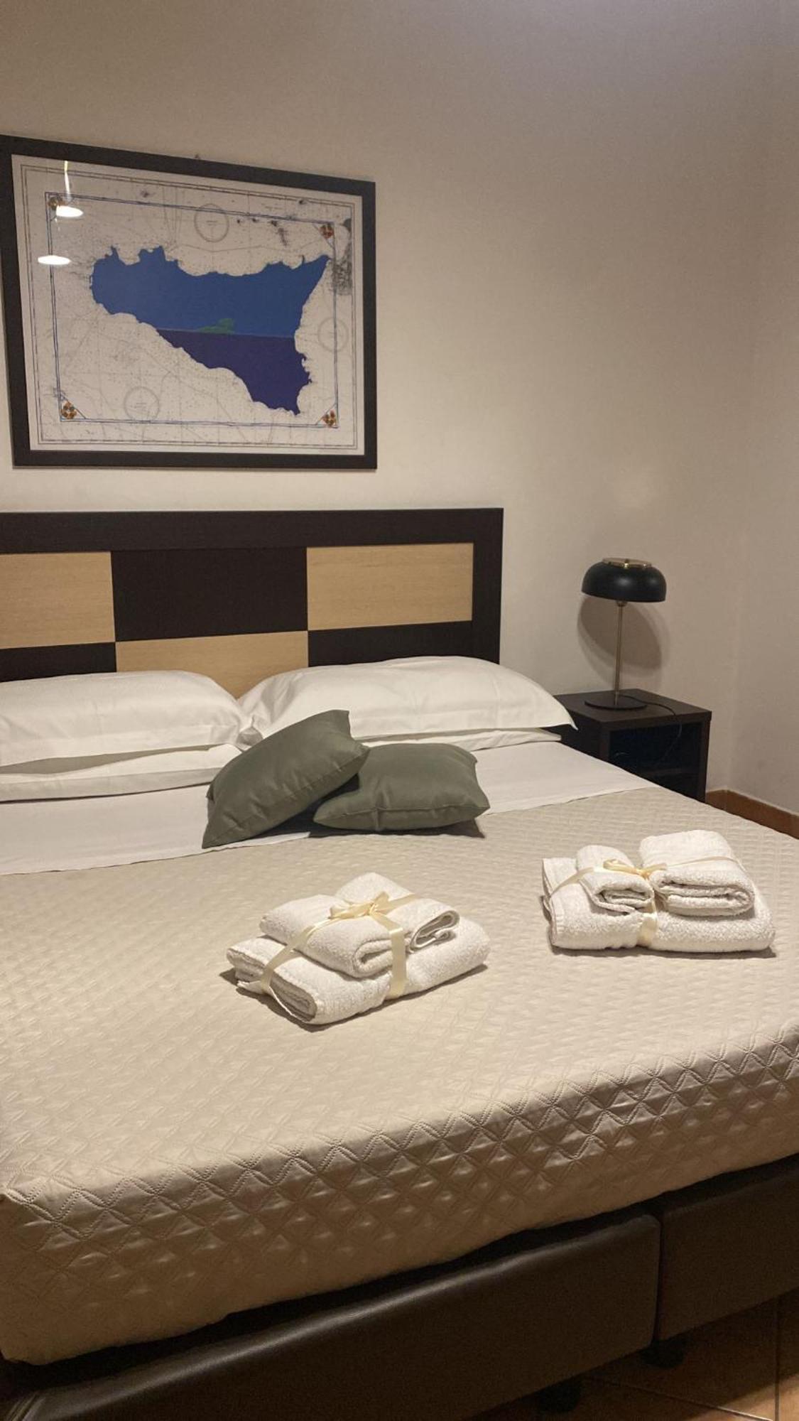 Hotel Le Stanze Di Ruggero à Palerme Extérieur photo